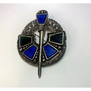 Celtic Circle Pin Brooch Jewelry Irish Scotland 3" Tall Pewter Blue/Green Glass